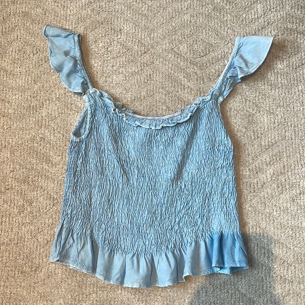 Light blue washed medium top from TJmaxx. The brand is Sim & Sam.